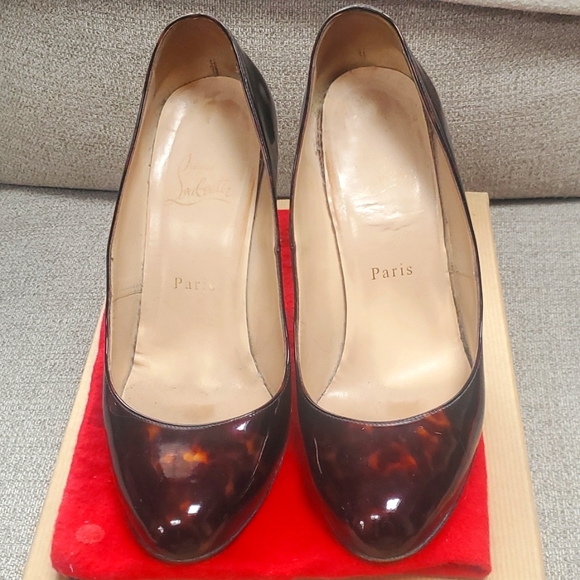 Christian Louboutin - Ron Ron Patent Pump - Picture 2 of 10